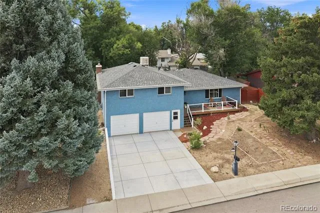 3037 University Avenue Longmont, CO 80503