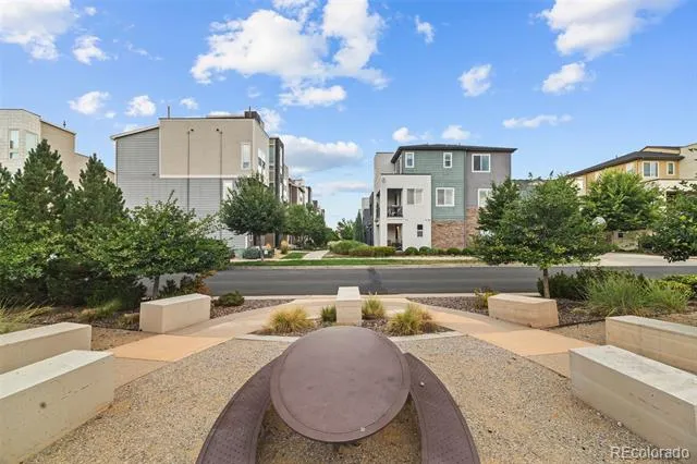 612 E Hinsdale Avenue Littleton, CO 80122