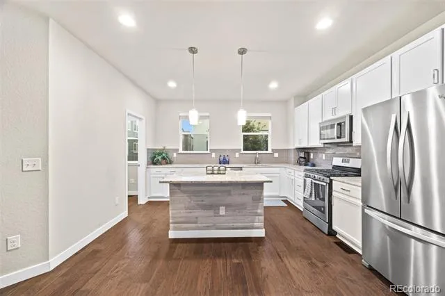 612 E Hinsdale Avenue Littleton, CO 80122