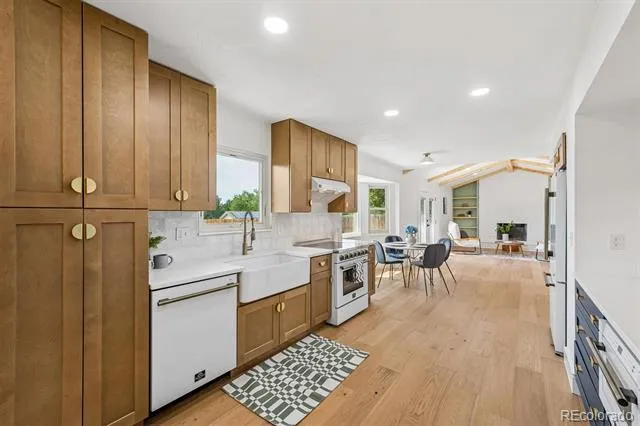 6449 S Locust Way Centennial, CO 80111