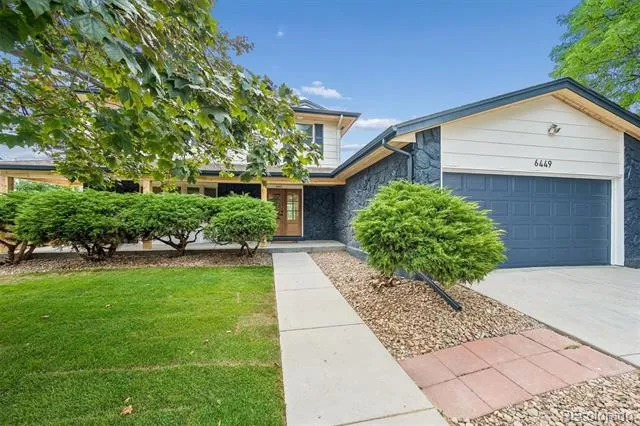 6449 S Locust Way Centennial, CO 80111