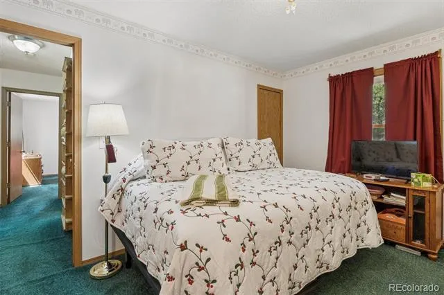 225 Hell Canyon Road Estes Park, CO 80517