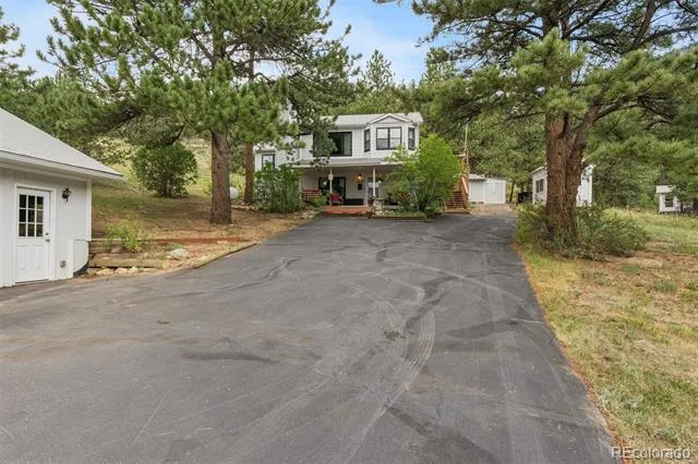 225 Hell Canyon Road Estes Park, CO 80517