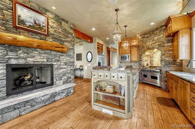 5181 Warbler Court Parker, CO 80134