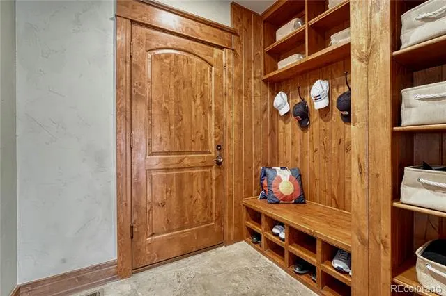 5181 Warbler Court Parker, CO 80134