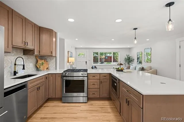 5475 S Lakeview Street Littleton, CO 80120