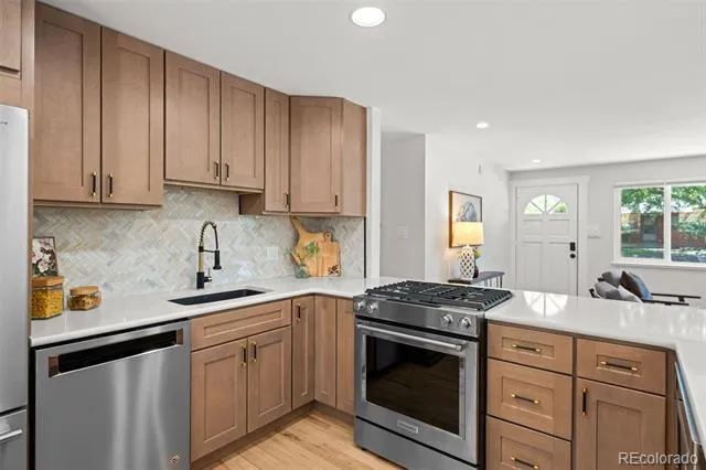 5475 S Lakeview Street Littleton, CO 80120