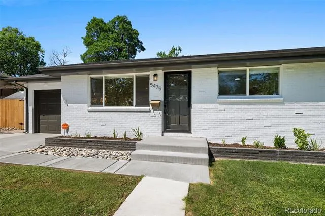5475 S Lakeview Street Littleton, CO 80120