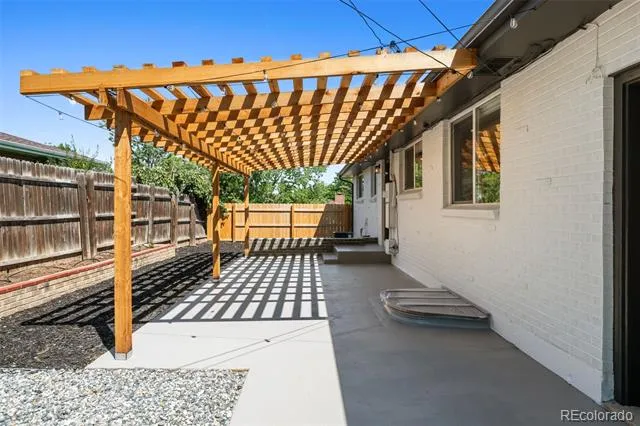 5475 S Lakeview Street Littleton, CO 80120