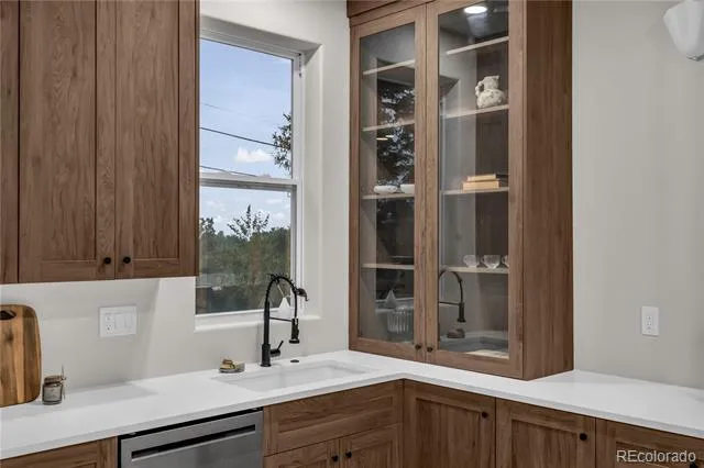 3091 S Holly Place Denver, CO 80222