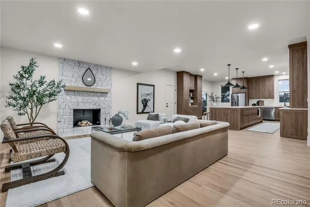 3091 S Holly Place Denver, CO 80222