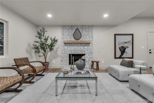3091 S Holly Place Denver, CO 80222