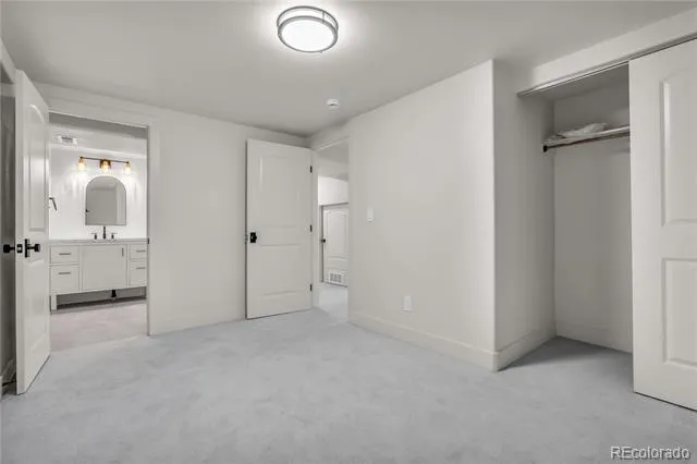 3091 S Holly Place Denver, CO 80222