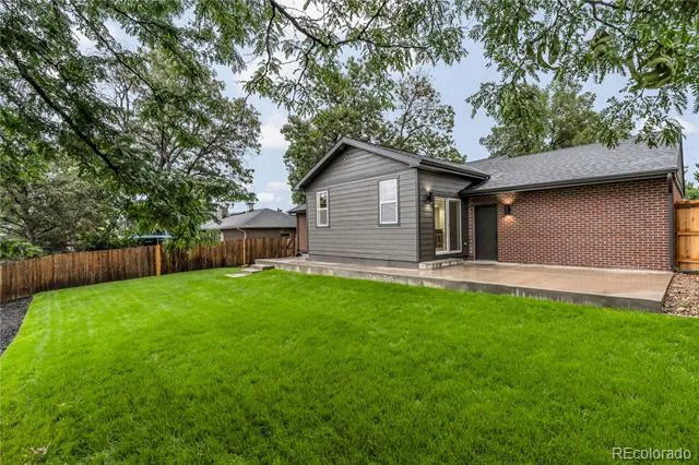 3091 S Holly Place Denver, CO 80222