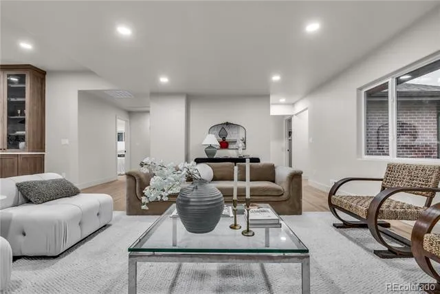 3091 S Holly Place Denver, CO 80222