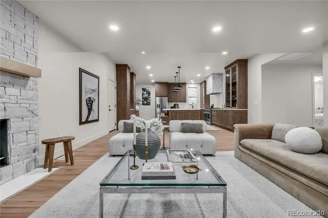 3091 S Holly Place Denver, CO 80222