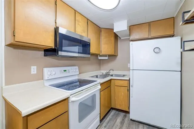 1717 S Clayton Street Denver, CO 80210