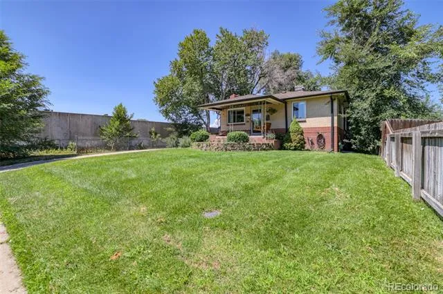 1717 S Clayton Street Denver, CO 80210