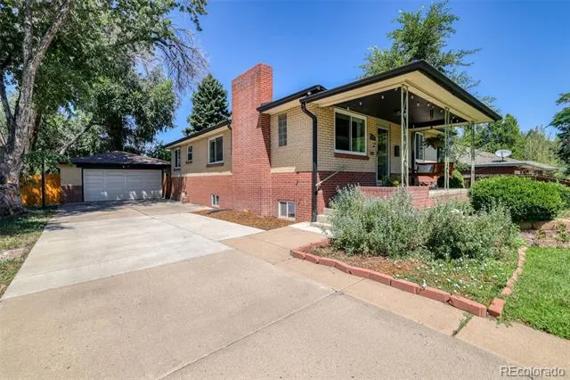 1717 S Clayton Street Denver, CO 80210
