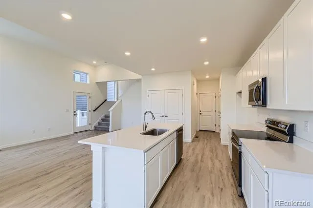 1232 S Algonquian Street Aurora, CO 80018