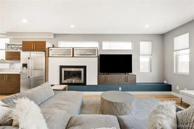 2712 Irving Street Denver, CO 80211