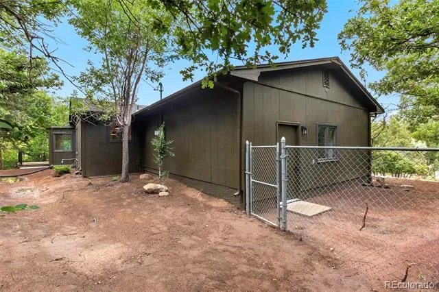 2101 Constellation Drive Colorado Springs, CO 80906