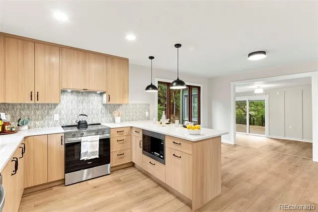 2101 Constellation Drive Colorado Springs, CO 80906