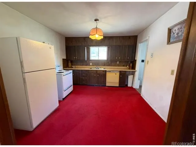 8 Estes Park Estates Drive Lyons, CO 80540