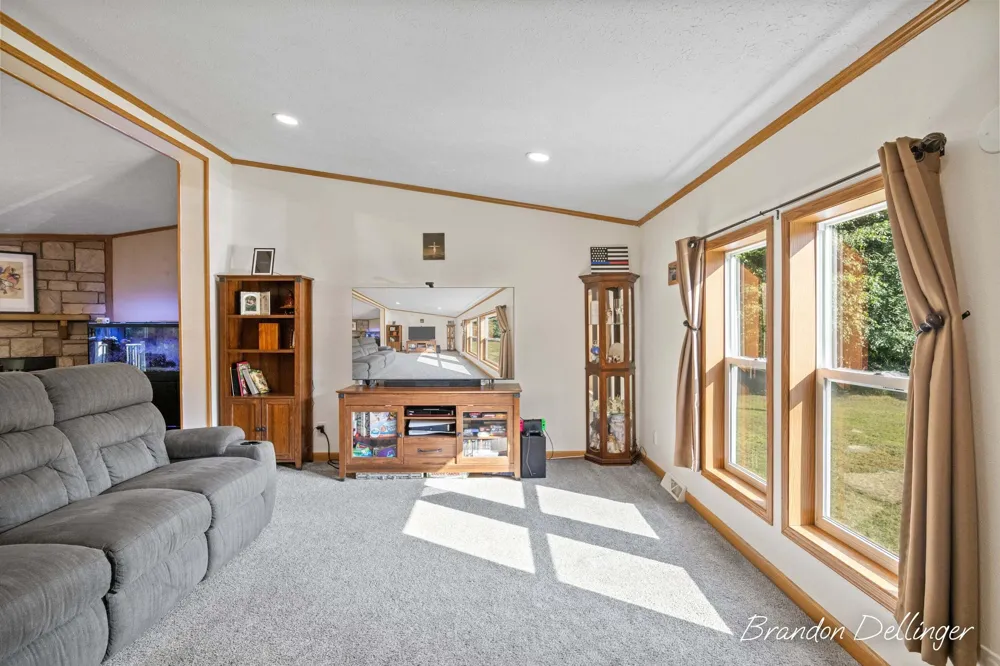 6467 S Croton Hardy Drive Croton Township, MI 49337