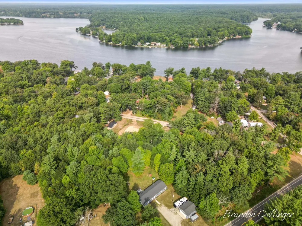 6467 S Croton Hardy Drive Croton Township, MI 49337