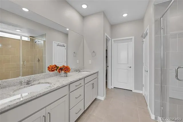 23642 E 40th Avenue Aurora, CO 80019
