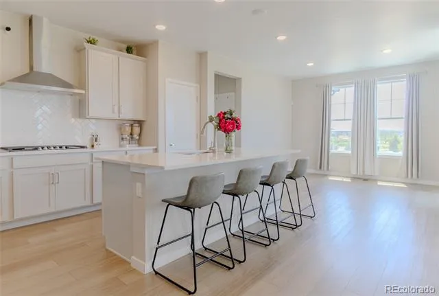 23642 E 40th Avenue Aurora, CO 80019