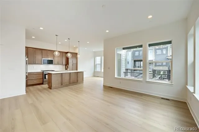3461 W Elmhurst Avenue Littleton, CO 80120