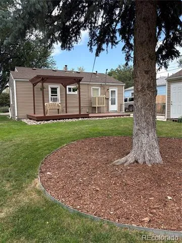 3261 S Humboldt Street Englewood, CO 80113