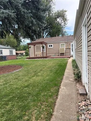3261 S Humboldt Street Englewood, CO 80113