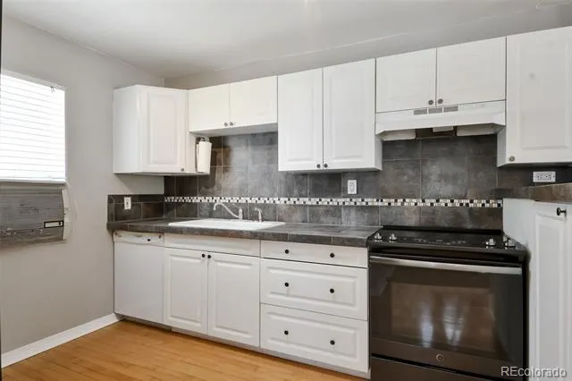 3261 S Humboldt Street Englewood, CO 80113