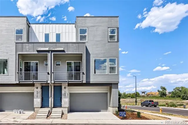 3431 W Elmhurst Place Littleton, CO 80120