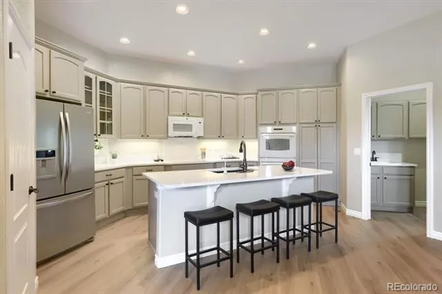 9421 Viaggio Way Highlands Ranch, CO 80126
