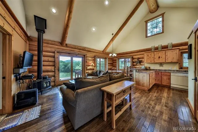 521 Pioneer Drive Granby, CO 80446