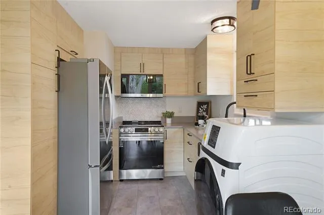3290 Darley Avenue Boulder, CO 80305