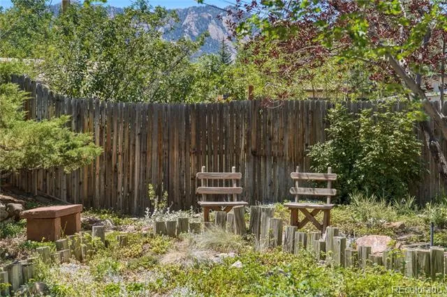 3290 Darley Avenue Boulder, CO 80305