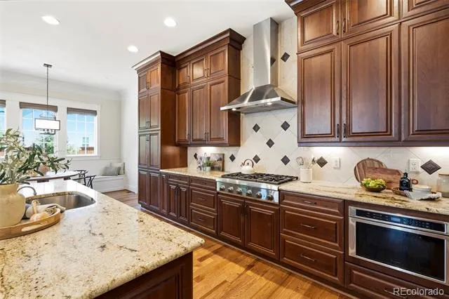 9427 E 51st Drive Denver, CO 80238