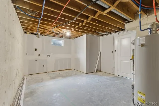 6033 Hoyt Court Arvada, CO 80004