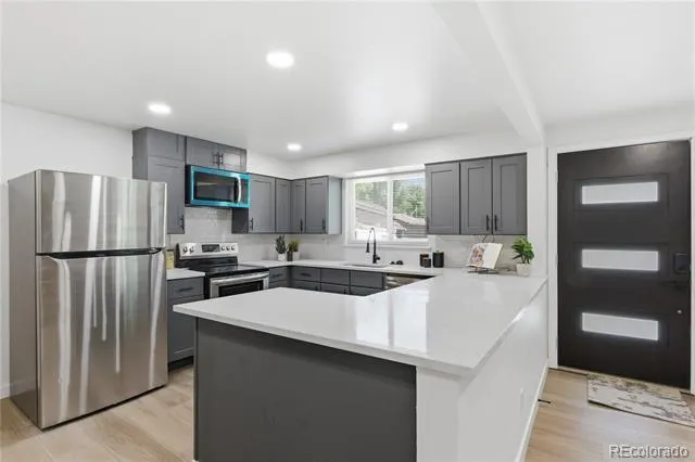 6033 Hoyt Court Arvada, CO 80004