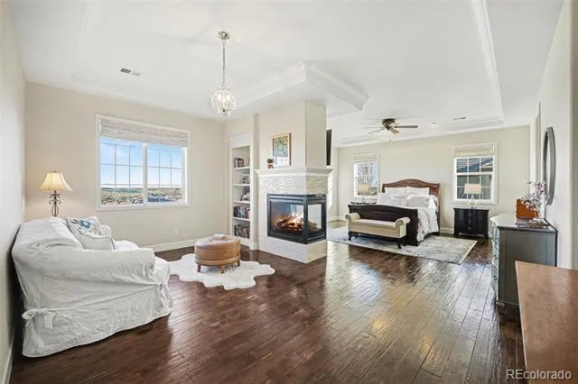 9462 Noble Way Arvada, CO 80007