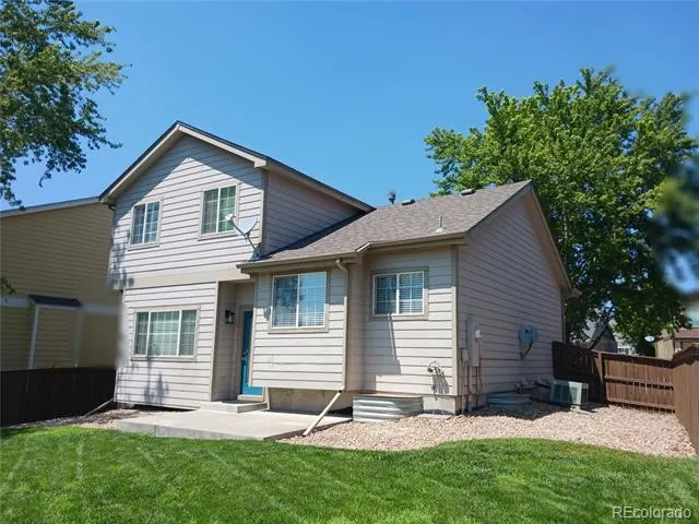1198 THORNBURY PLACE Highlands Ranch, CO 80129