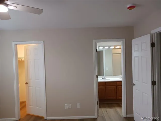 1198 THORNBURY PLACE Highlands Ranch, CO 80129