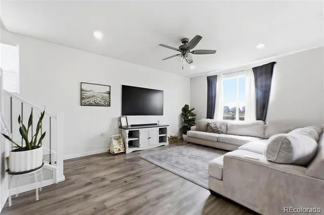 46545 Sunrise Court Bennett, CO 80102