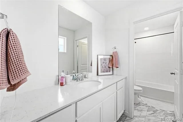 46545 Sunrise Court Bennett, CO 80102