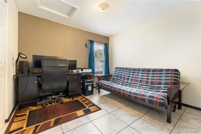 19564 E Ithaca Place Aurora, CO 80013